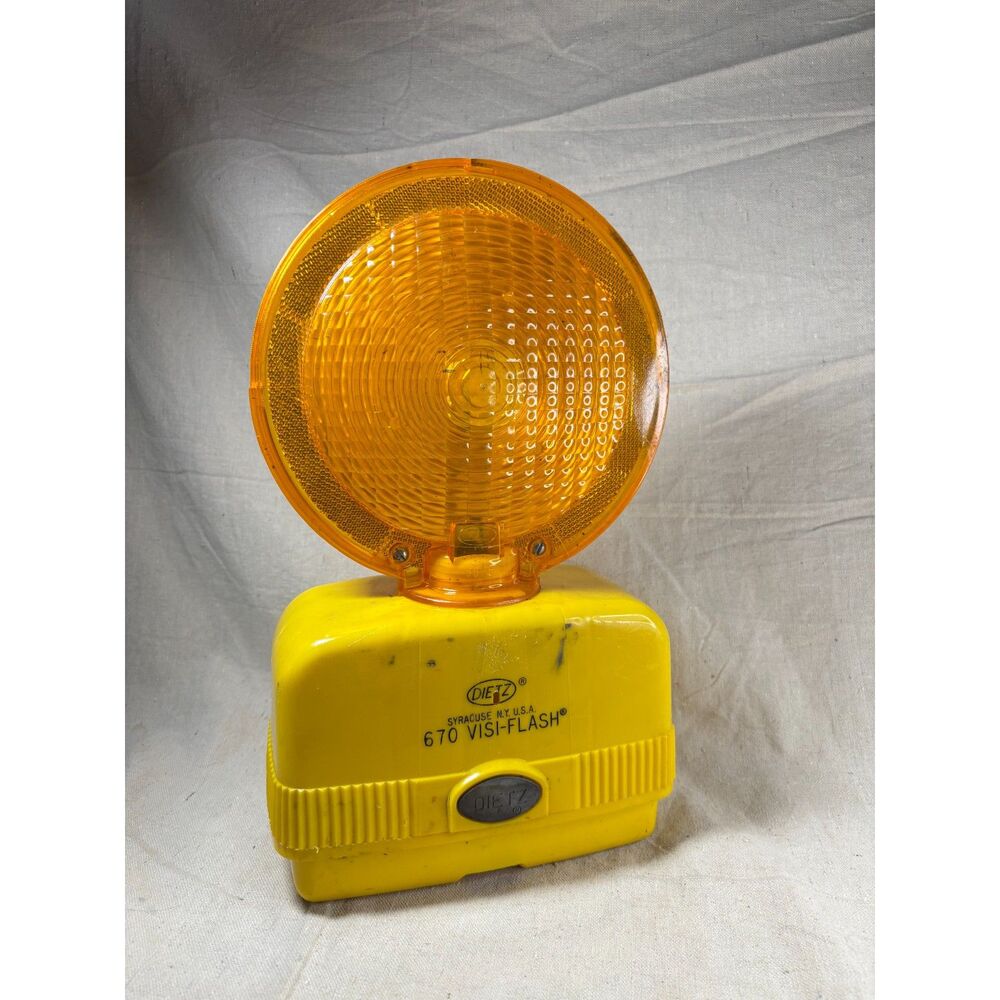 Dietz 670 Visi-Flash Traffic Safety Light 13" Road Safety No Battery Untested